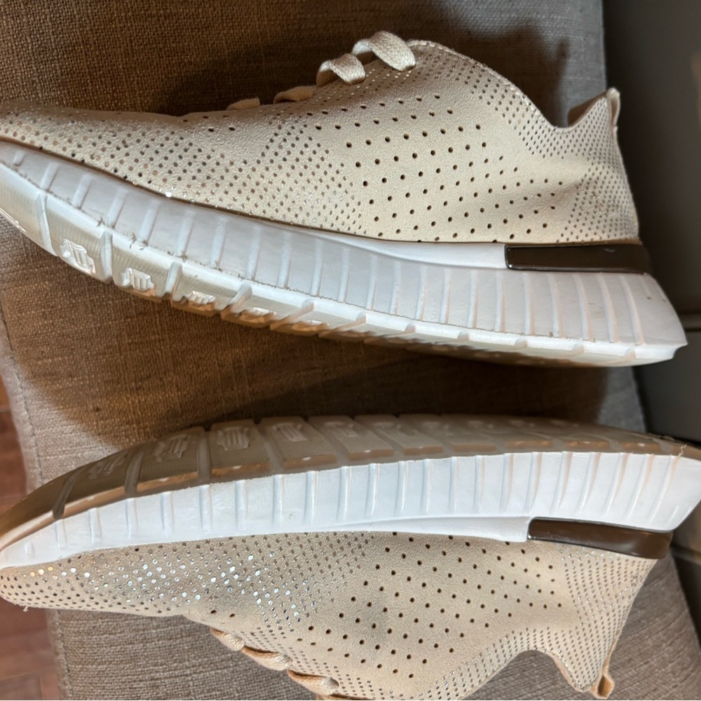 Ilse Jacobsen Cream Sneakers Breathable Knit Design - Picture 4 of 11